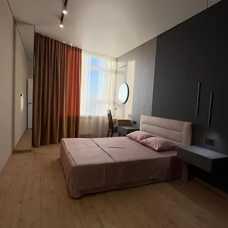 Apartment Fontaine Spacious On Lvovskaya *